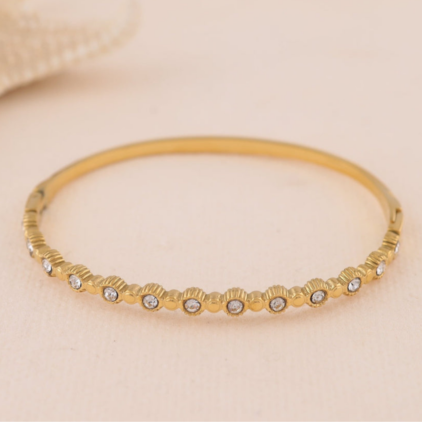 Bracelet Camélia dorée